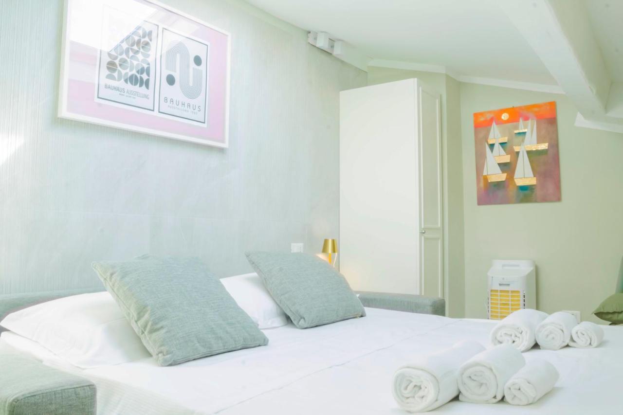 Apartment Alighieri Boutique Florenz